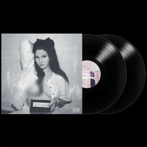 lana del ray nude|Lana Del Rey Posed Nude For ‘Ocean Blvd Album Cover But